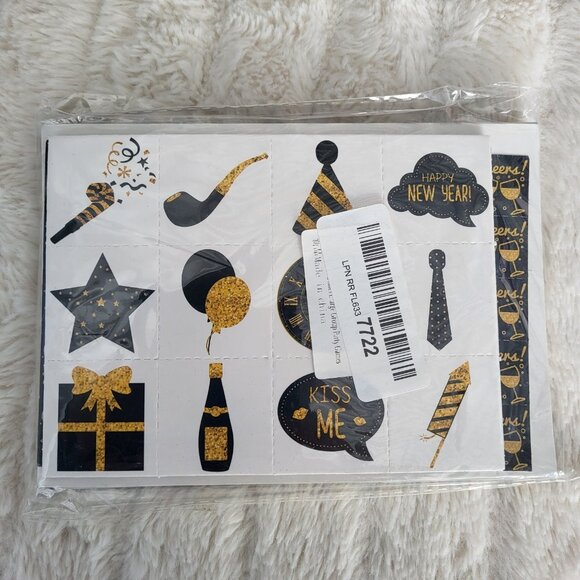 Happy New Years Bingo Party Games Crowd Fun New Year's Eve New - Picture 2 of 2